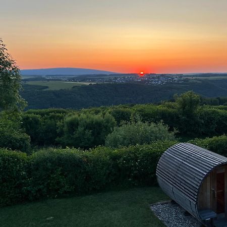 Hunsrueck Valley View Apartment With Cedar Sauna Bruschied Extérieur photo